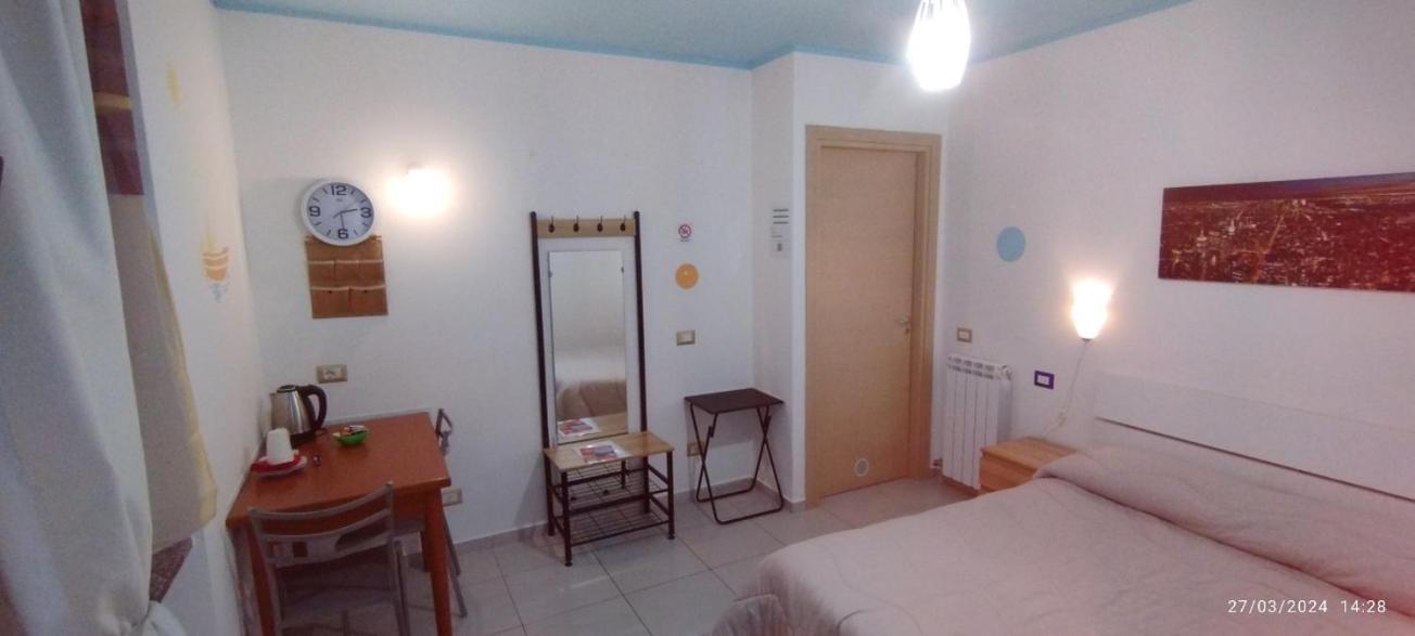 Guesthouse Serena Stresa Exterior foto