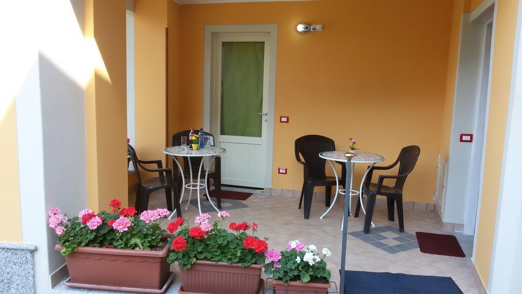 Guesthouse Serena Stresa Quarto foto